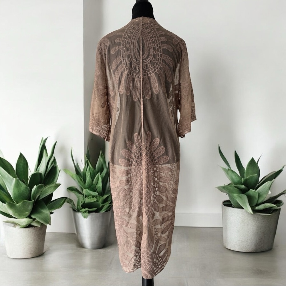 Rebellion Again Nude/Brown Long Lace Kimono Duster – Size M - Picture 5 of 9